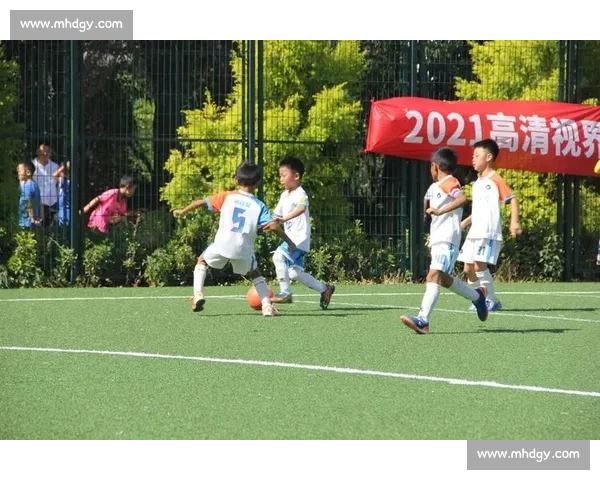 以英文解锁足球比赛观赛乐趣与实战听力提升指南沉浸式学习路径全解析